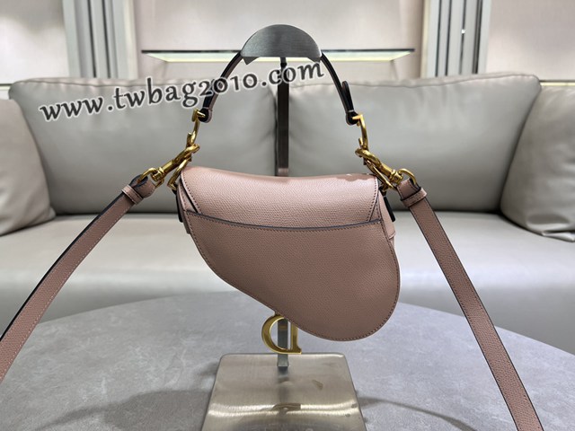 Dior专柜经典马鞍包迪奥高仿原单墙粉小号马鞍包腋下肩背包 djfk1640